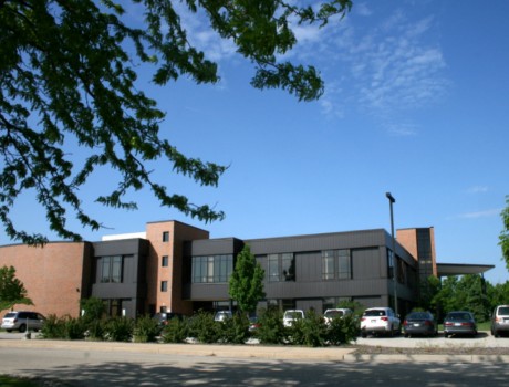 麦克亨利县学院全景图片