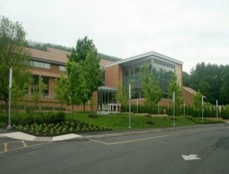 格林菲尔德社区学院全景图片