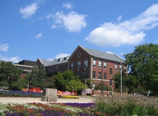 伊利诺伊州立大学全景图片