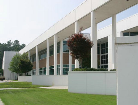 萧尔大学全景图片