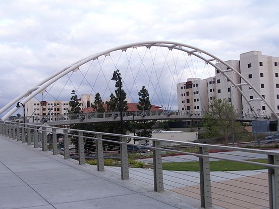 圣地亚哥大学全景图片