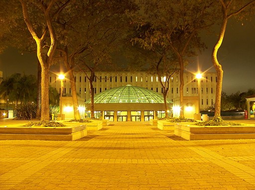 圣地亚哥大学全景图片