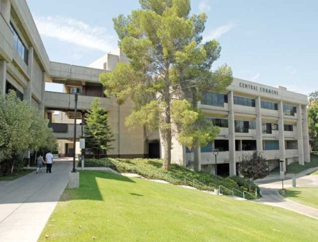 峡谷学院全景图片