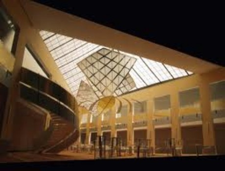 新英格兰理工学院全景图片